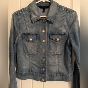 WHBM Women’s Light Blue Denim Jacket w/ Gold Snap Buttons - Excellent Condition